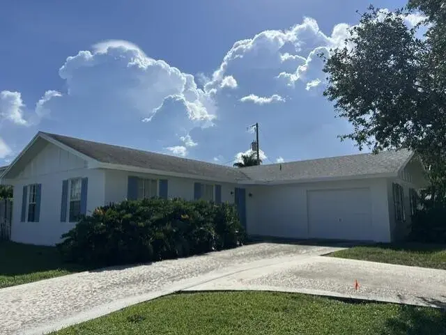 336 Tequesta Drive, Tequesta FL 33469