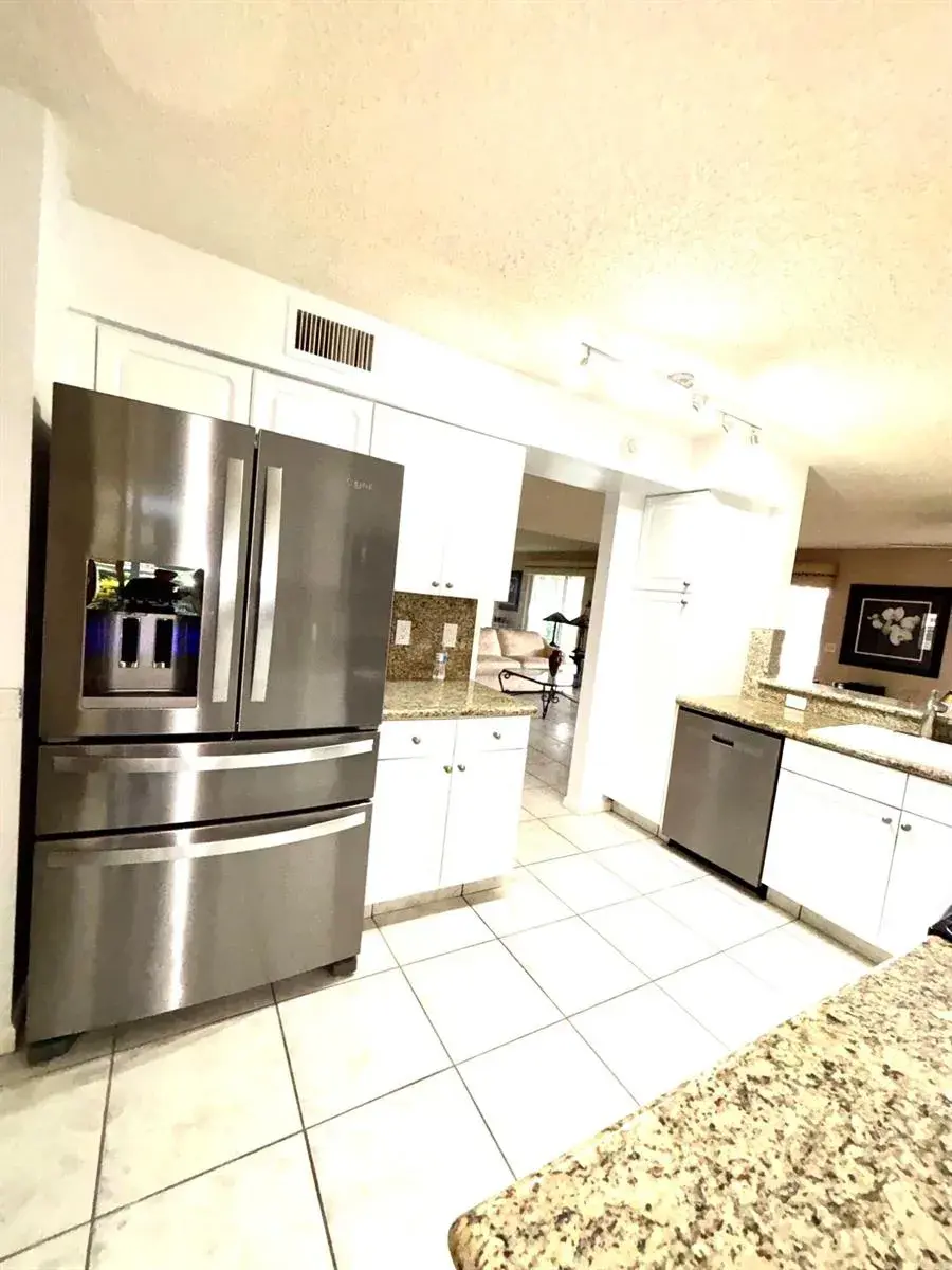 9927 Seacrest Circle # 102, Boynton Beach FL 33437