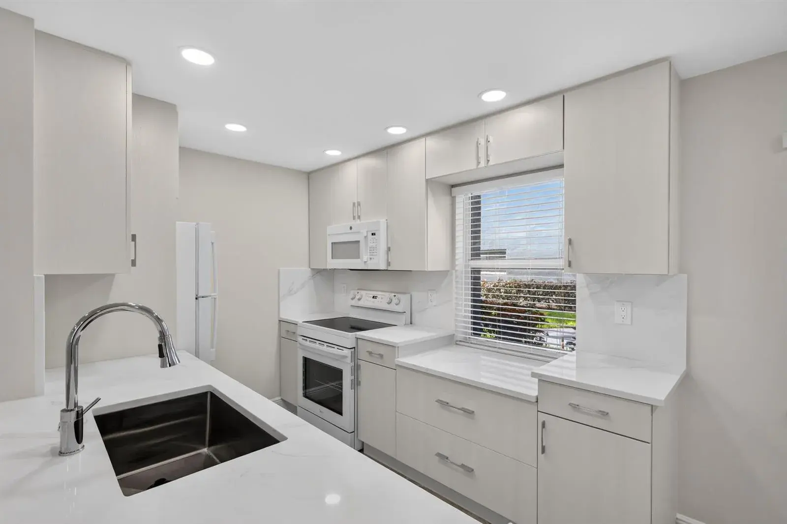 883 Normandy Trail, Delray Beach FL 33484