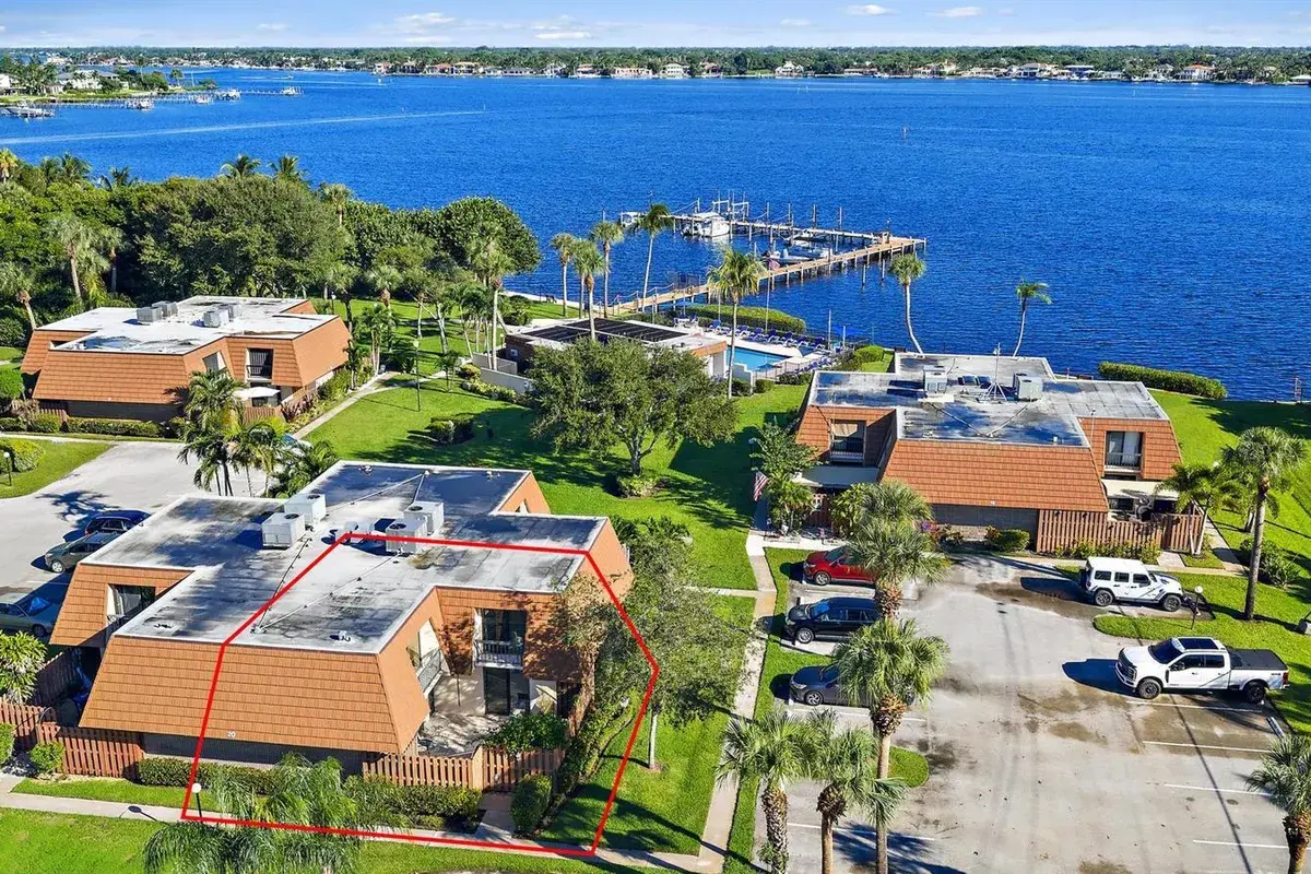 825 CENTER Street # 20C, Jupiter FL 33458