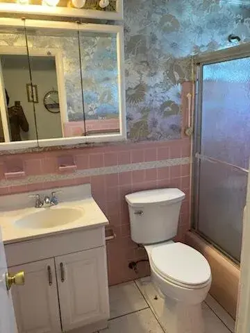 17050 NE 14th Avenue # 208, North Miami Beach FL 33162