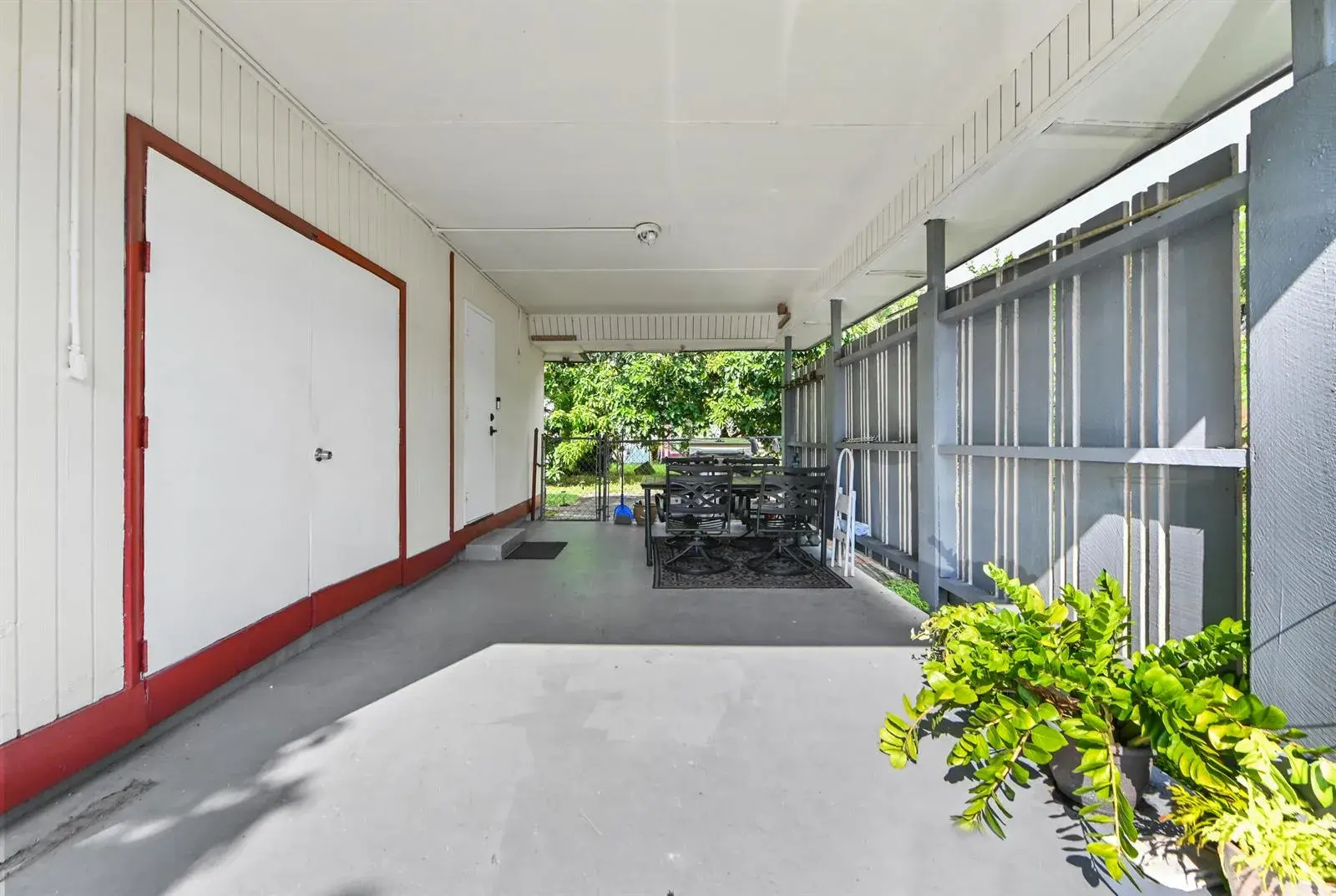 7903 NW 69TH Avenue, Tamarac FL 33321