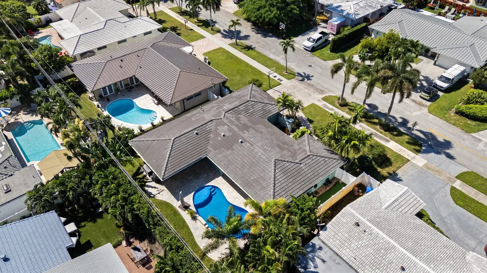 5830 NE 21ST Avenue, Fort Lauderdale FL 33308