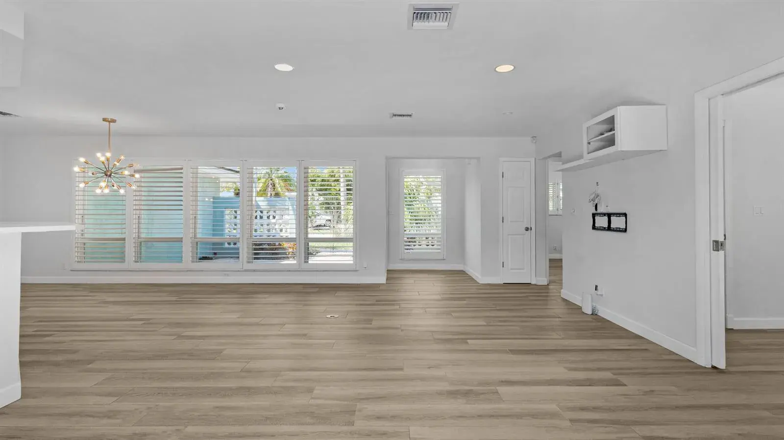 5830 NE 21ST Avenue, Fort Lauderdale FL 33308