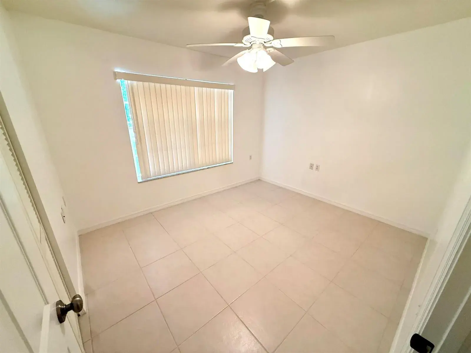 1105 Bahama Bend # B1, Coconut Creek FL 33066
