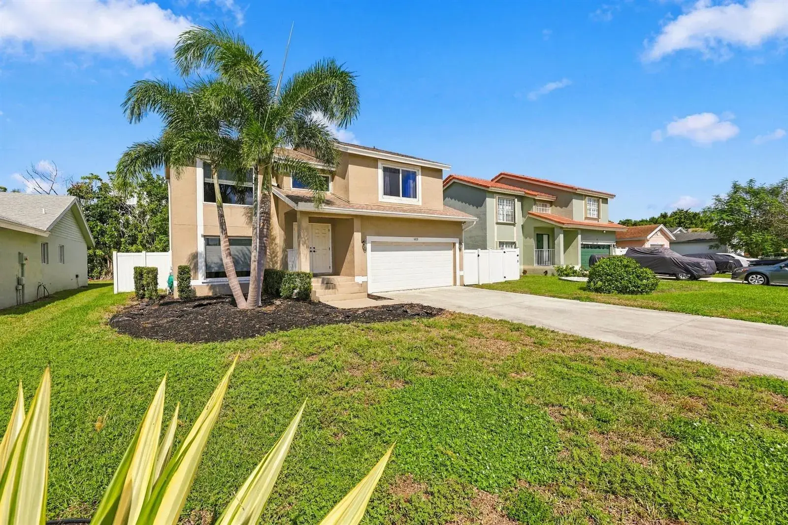 6833 Barnwell Drive, Boynton Beach FL 33437