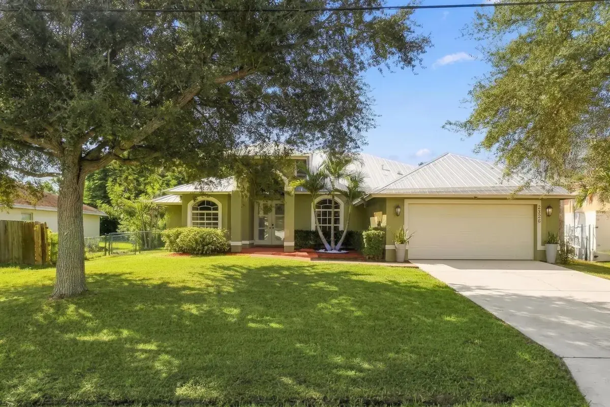 2326 SW WEBSTER Lane, Port St. Lucie FL 34953