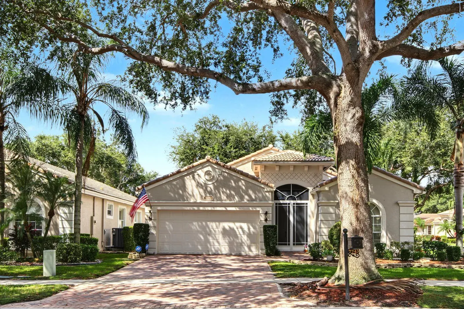 7743 New Holland Way, Boynton Beach FL 33437