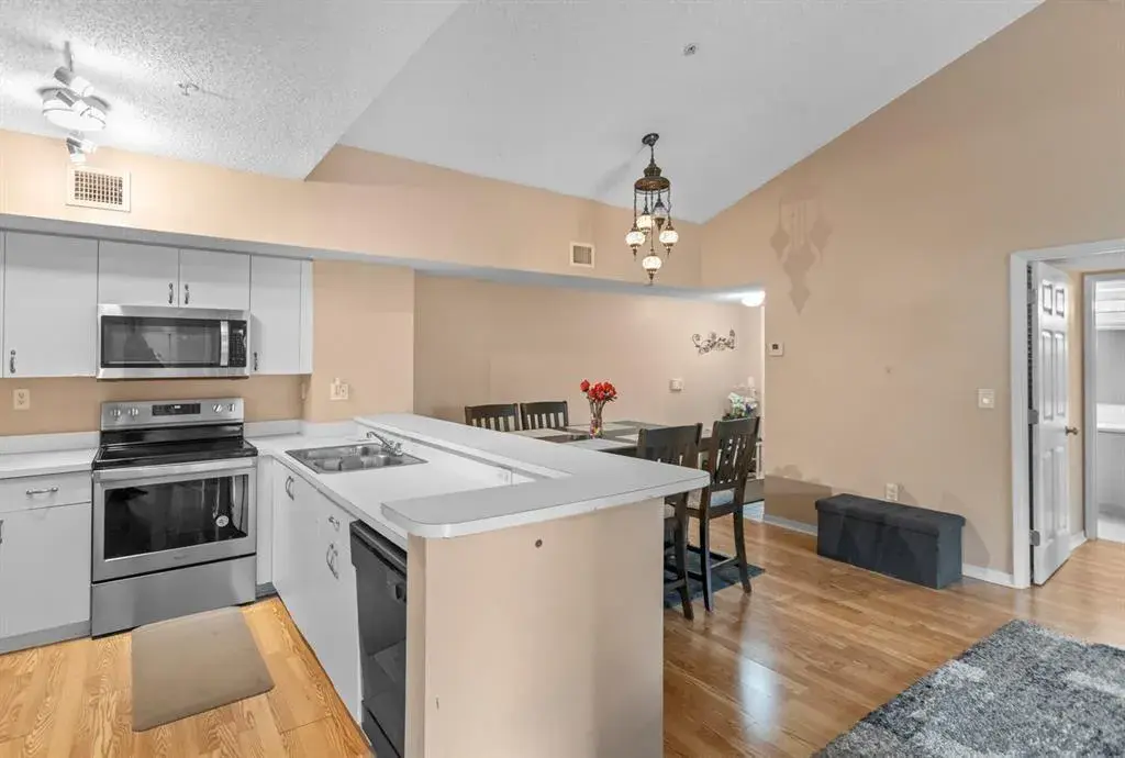 3874 LYONS Road # 6, Coconut Creek FL 33073