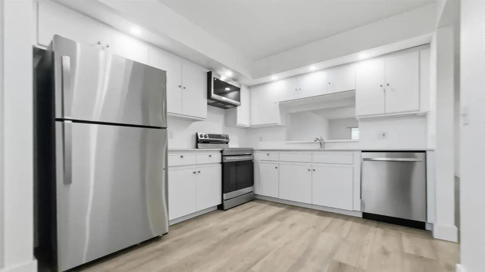 1000 SW 128th Terrace # 410V, Pembroke Pines FL 33027