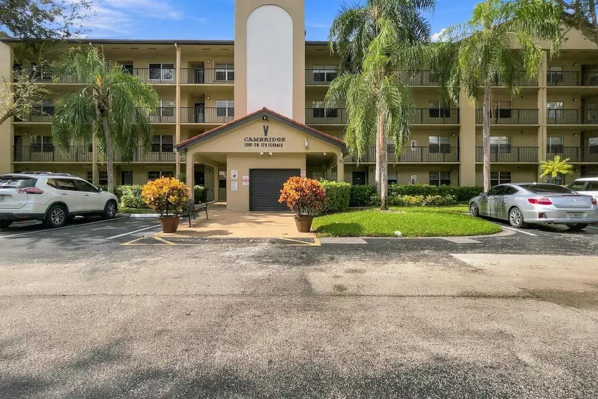 1000 SW 128th Terrace # 410V, Pembroke Pines FL 33027