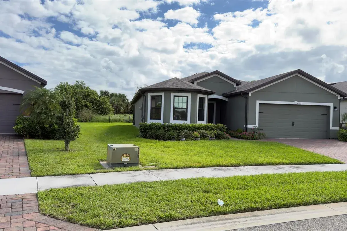 4133 Keeson Circle W, Vero Beach FL 32967