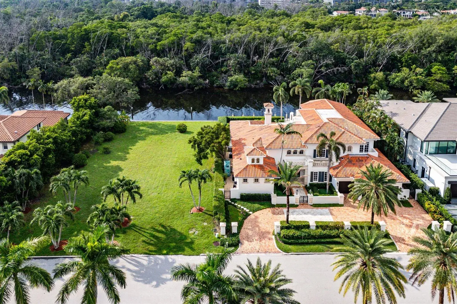248-260 W Alexander Palm Road, Boca Raton FL 33432