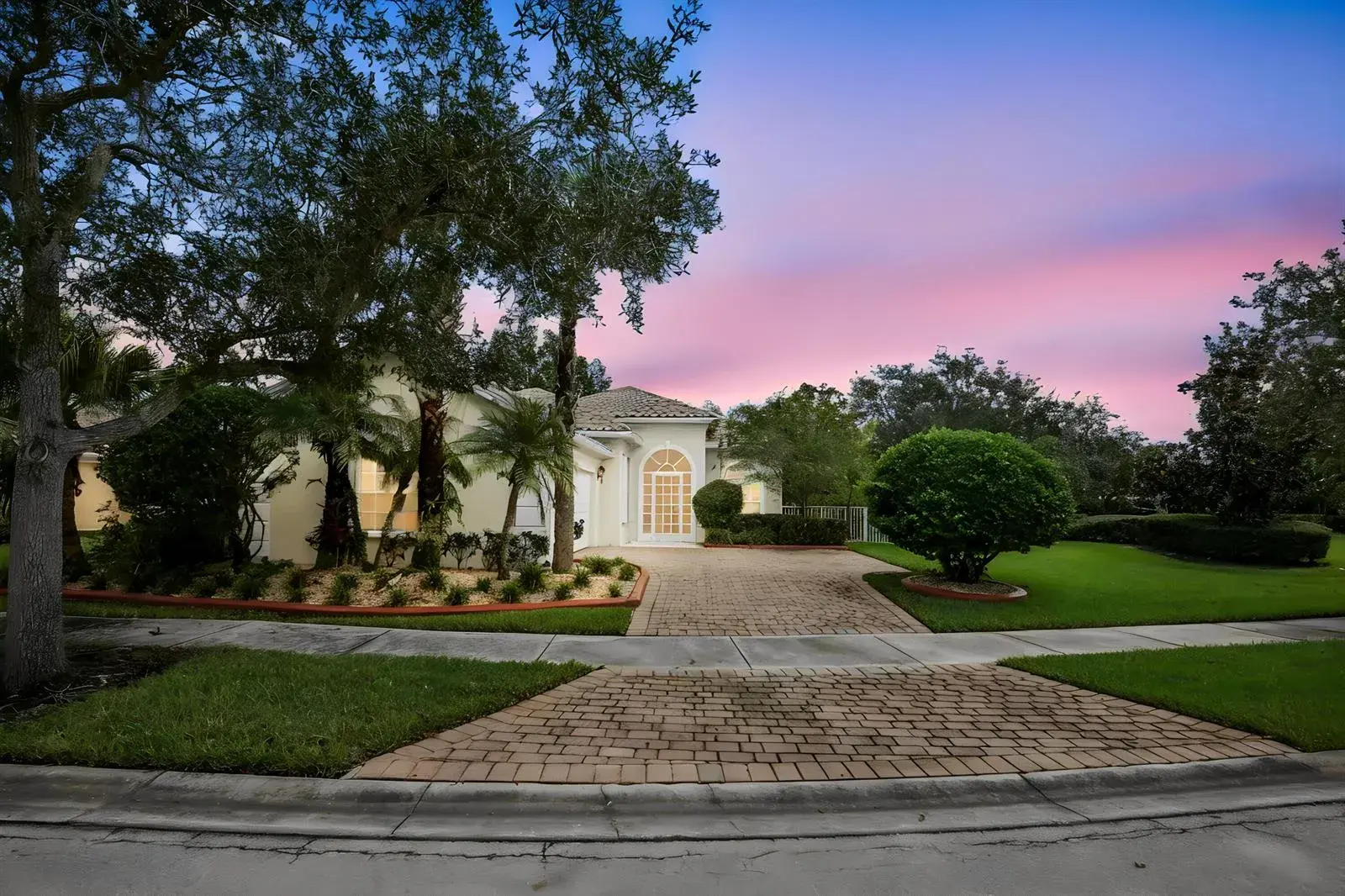 12300 SW Keating Drive, Port St. Lucie FL 34987