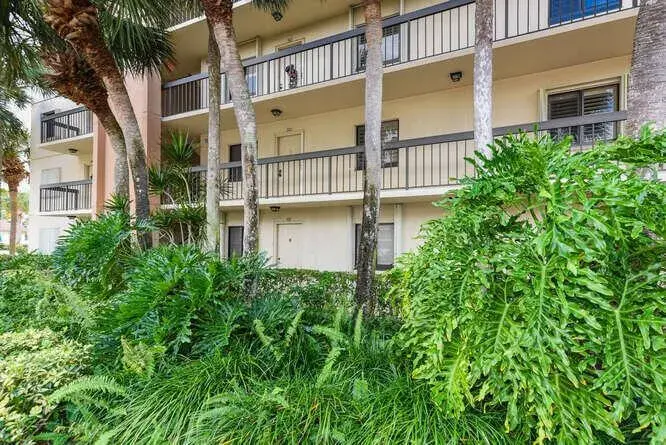 1401 TIDAL POINTE Boulevard # 202, Jupiter FL 33477