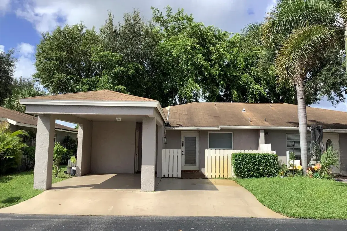 6699 Moonlit Drive, Delray Beach FL 33446