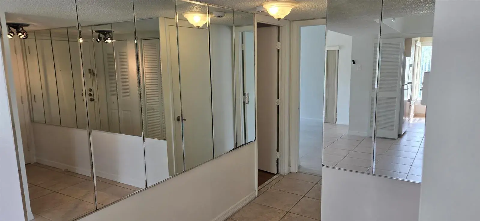 4154 Inverrary Drive # 302, Lauderhill FL 33319