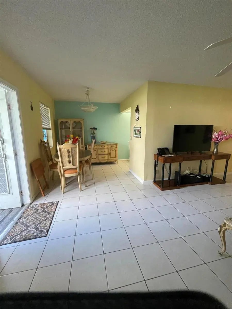 558 DURHAM T, Deerfield Beach FL 33442
