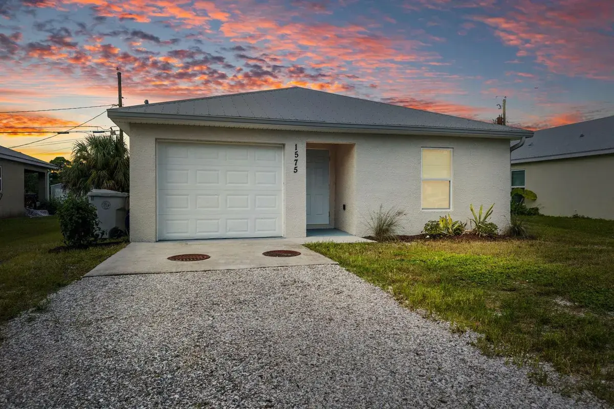 1575 21st Avenue SW, Vero Beach FL 32962