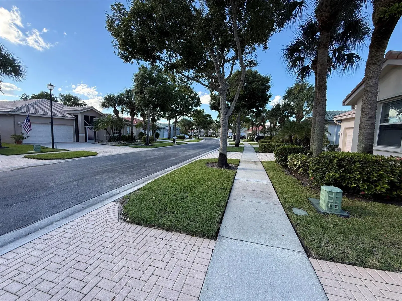 2310 Sapphire Circle, West Palm Beach FL 33411