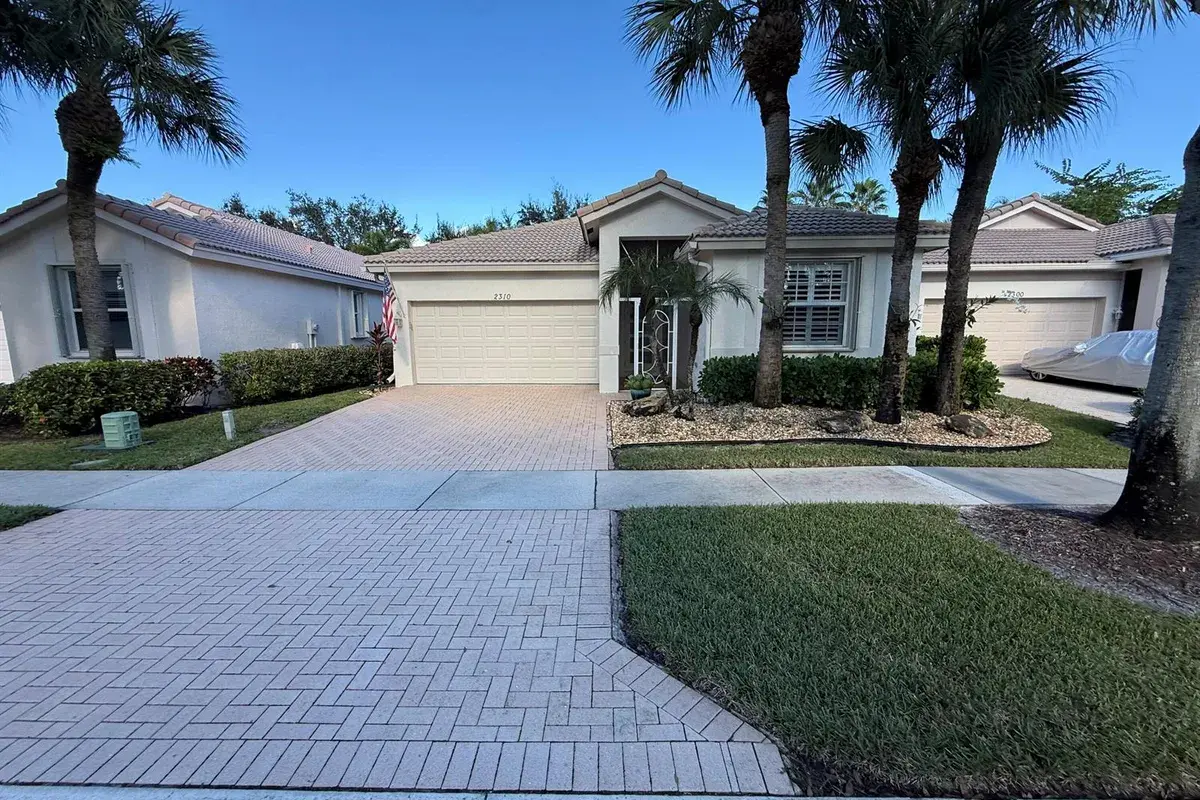 2310 Sapphire Circle, West Palm Beach FL 33411