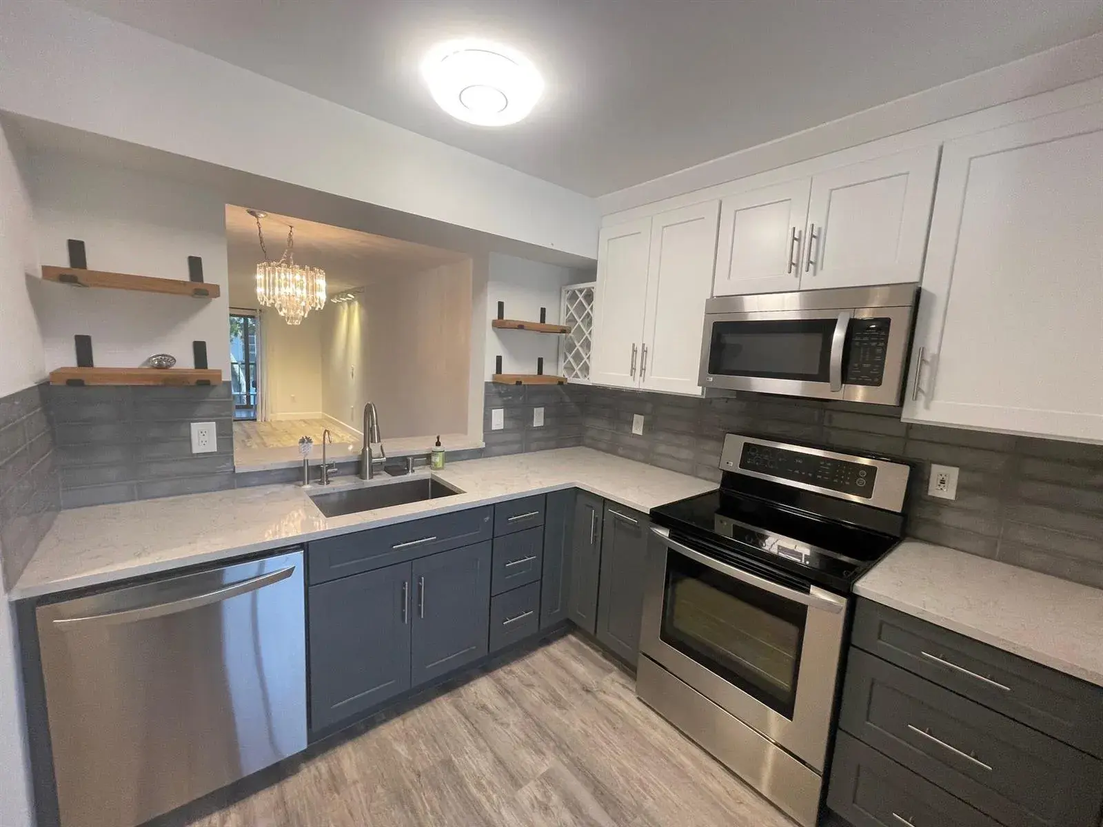 6065 Pointe Regal Circle # 301, Delray Beach FL 33484