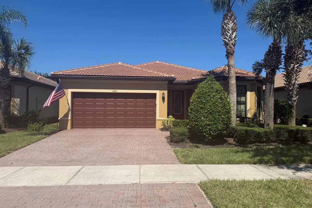 5401 ANTIGUA Circle, Vero Beach FL 32967