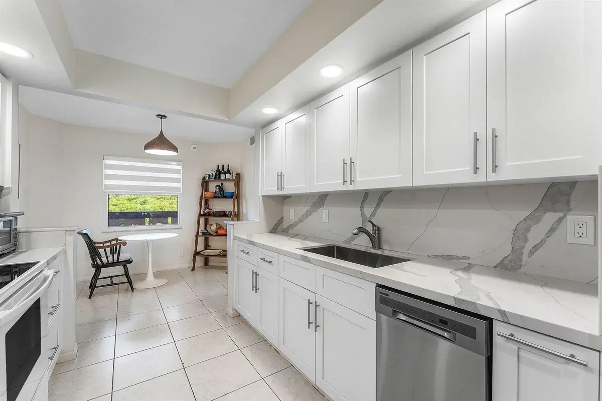 1702 Andros Isle # C4, Coconut Creek FL 33066