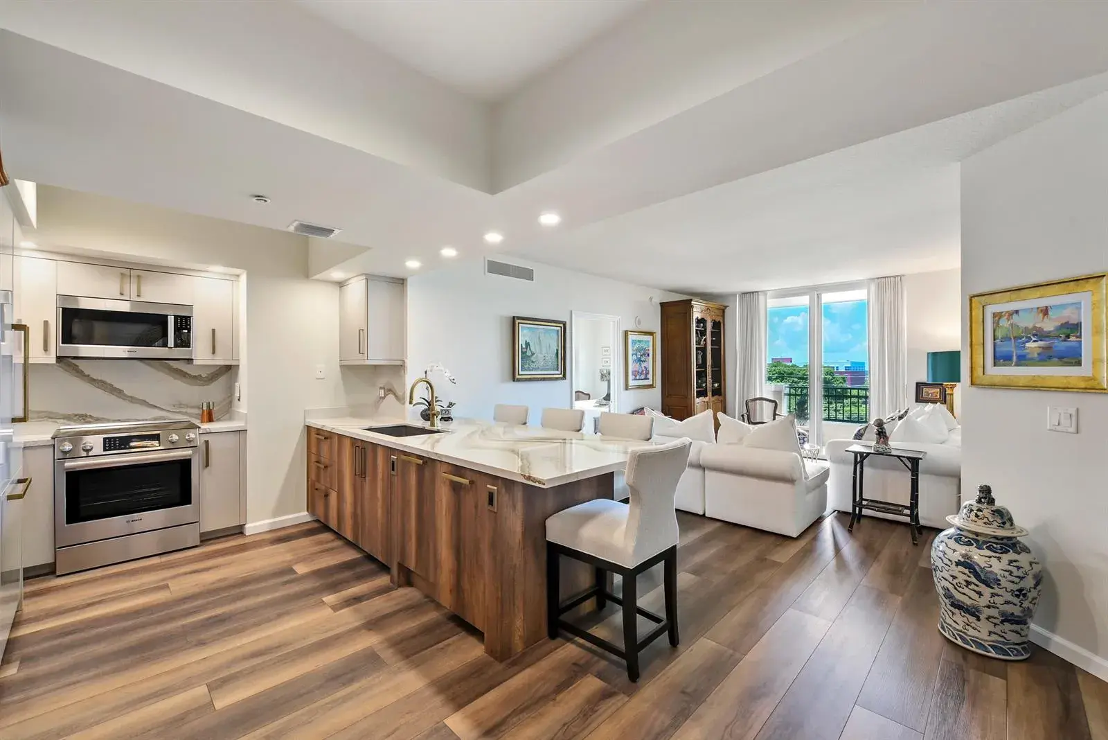 403 S SAPODILLA Avenue # 501, West Palm Beach FL 33401