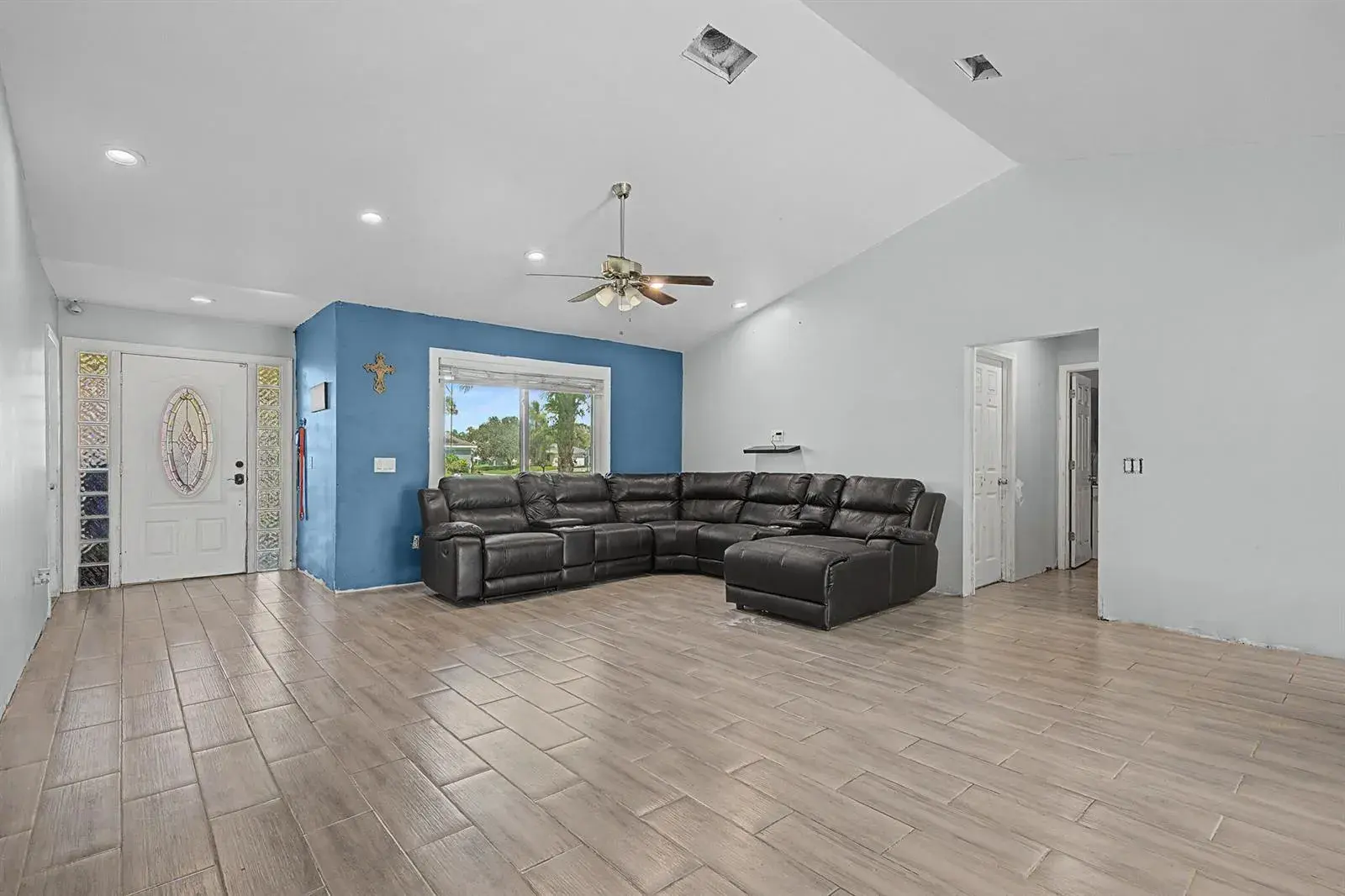 426 SW SEAFLOWER Terrace, Port St. Lucie FL 34984