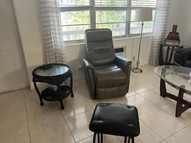 300 WINDSOR M, West Palm Beach FL 33417