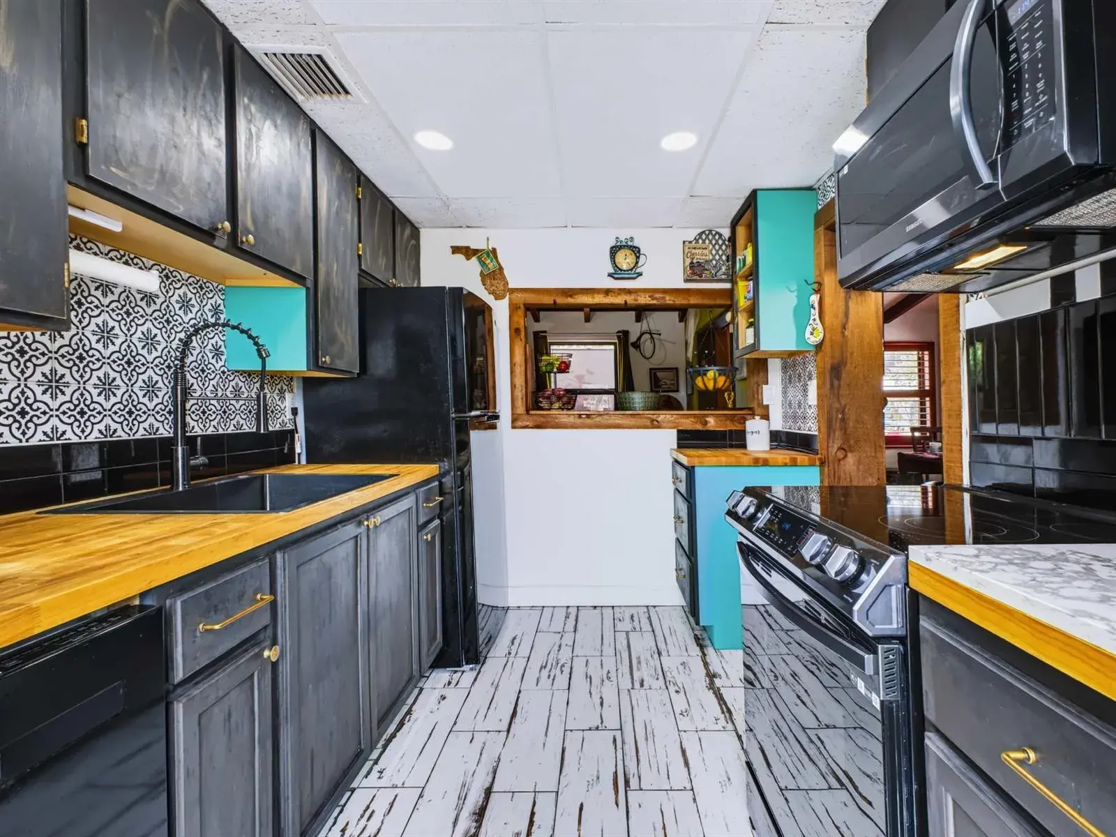 4945 CANTON Road, Lake Worth FL 33463