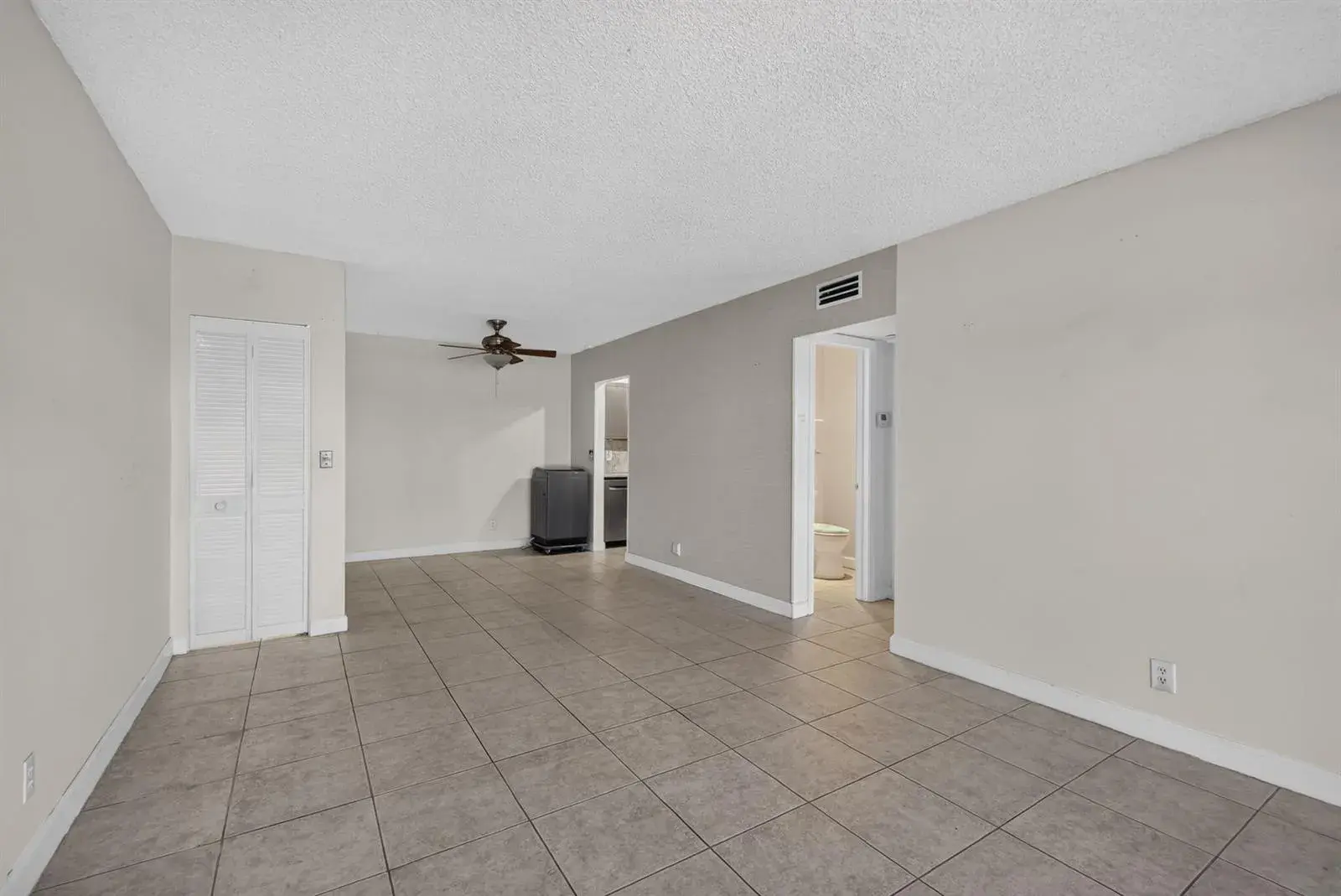 130 Cypress Club Drive # 313, Pompano Beach FL 33060