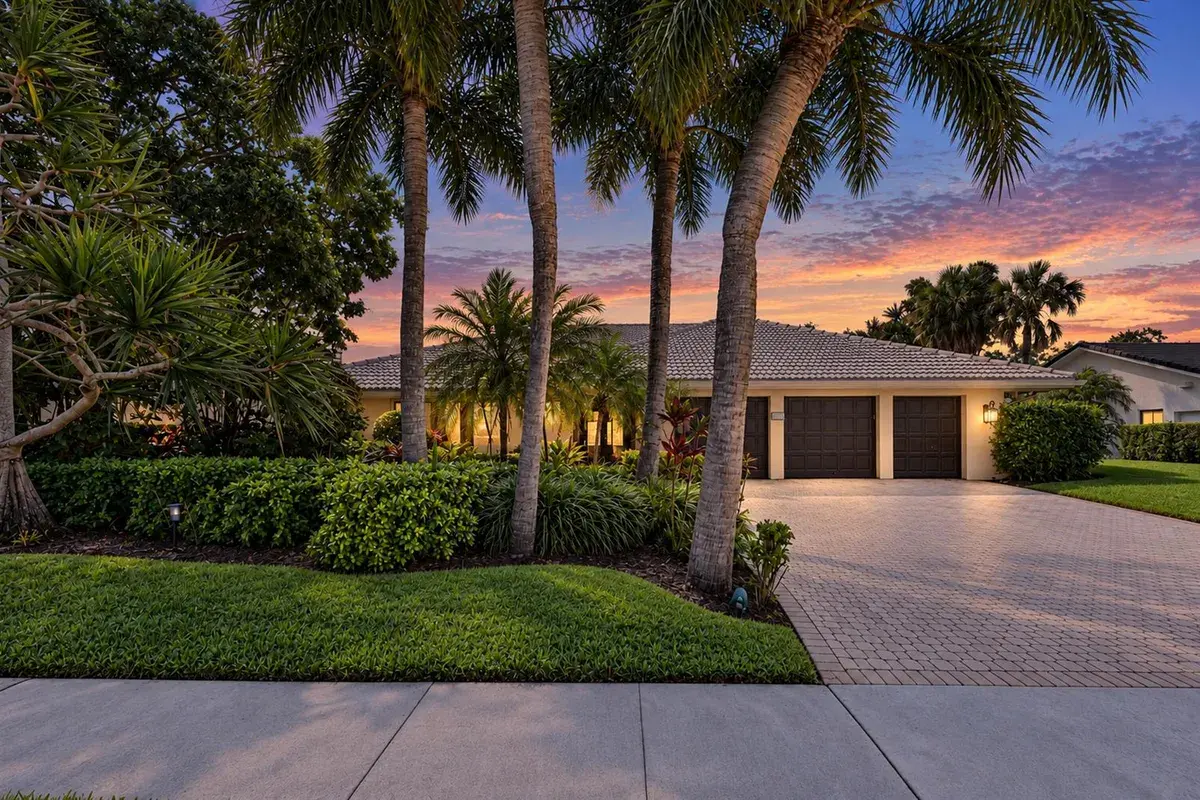 16821 Rose Apple Drive, Delray Beach FL 33445