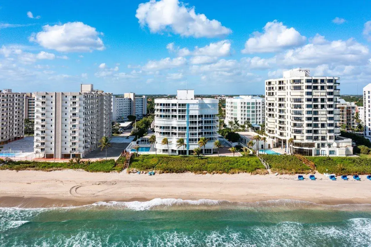 3211 S OCEAN Boulevard # 402, Highland Beach FL 33487