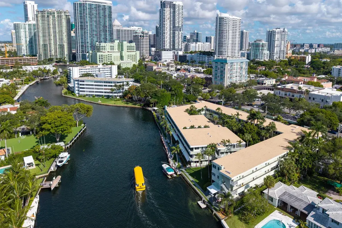 1000 SE 4th Street # 323, Fort Lauderdale FL 33301