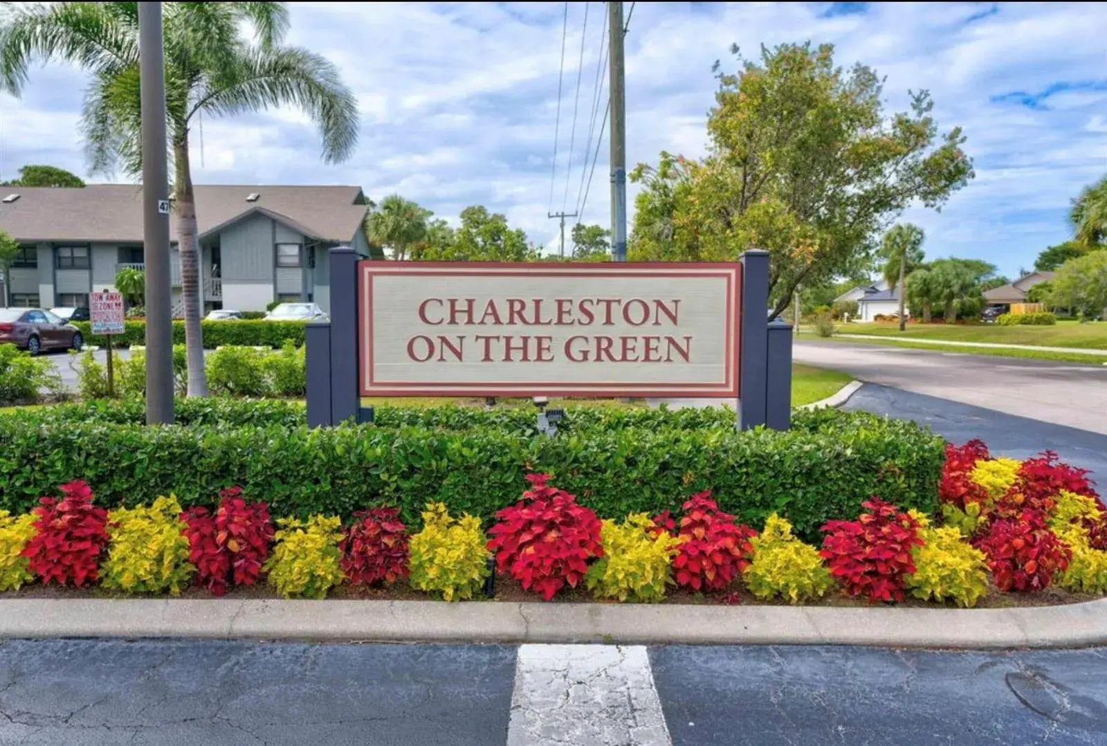 6276 SE CHARLESTON Place # 102, Hobe Sound FL 33455