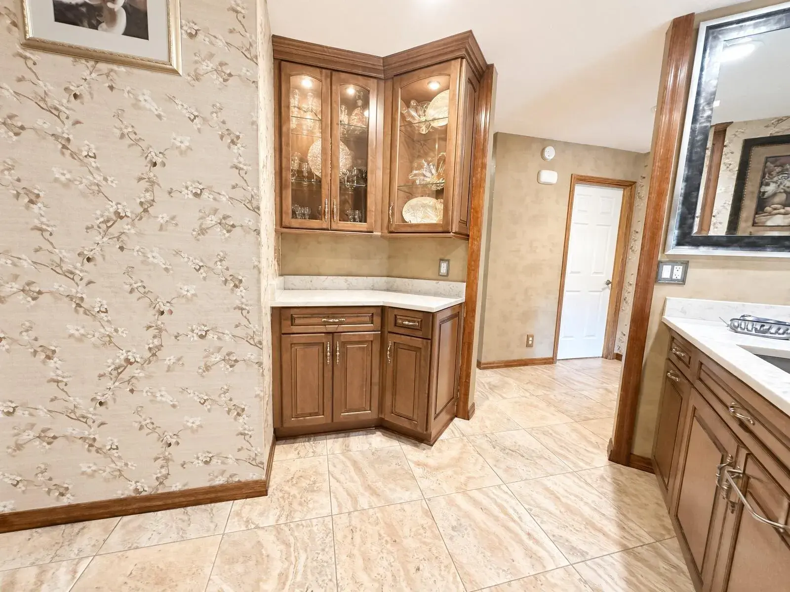 6276 SE CHARLESTON Place # 102, Hobe Sound FL 33455