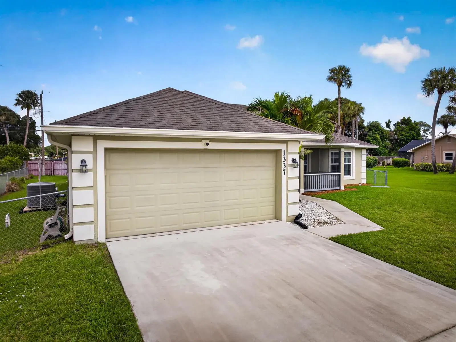1337 SW PORTER Road, Port St. Lucie FL 34953