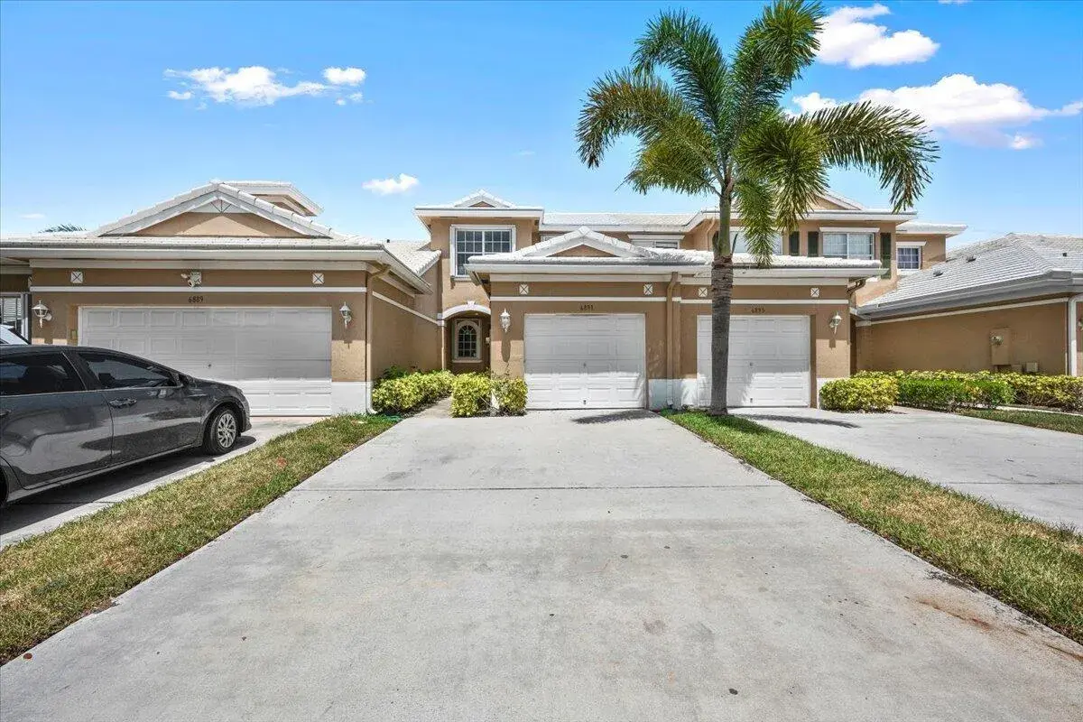 6891 Blue Skies Drive, Lake Worth FL 33463