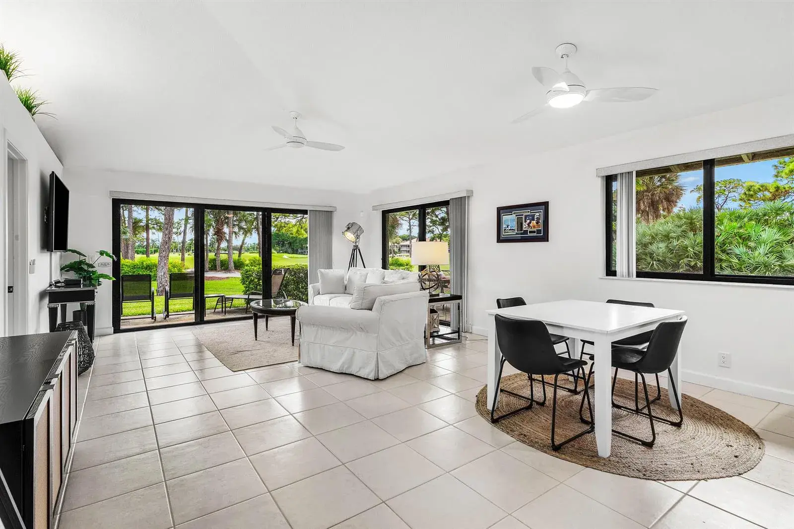 526 Club Drive, Palm Beach Gardens FL 33418
