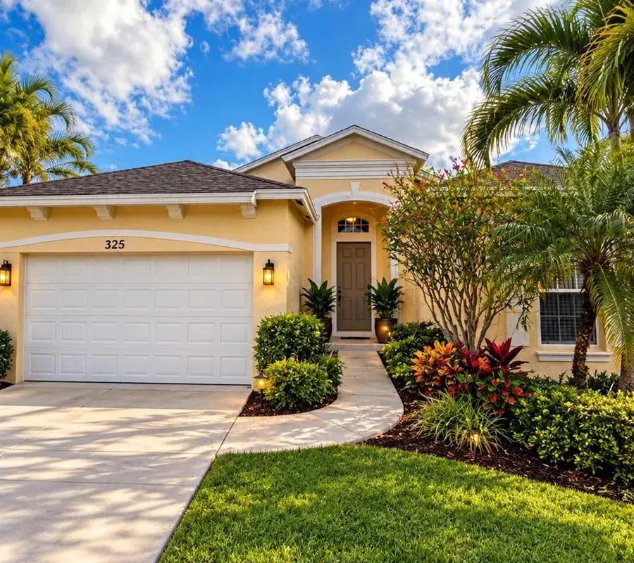 325 SW North Shore Boulevard, Port St. Lucie FL 34986