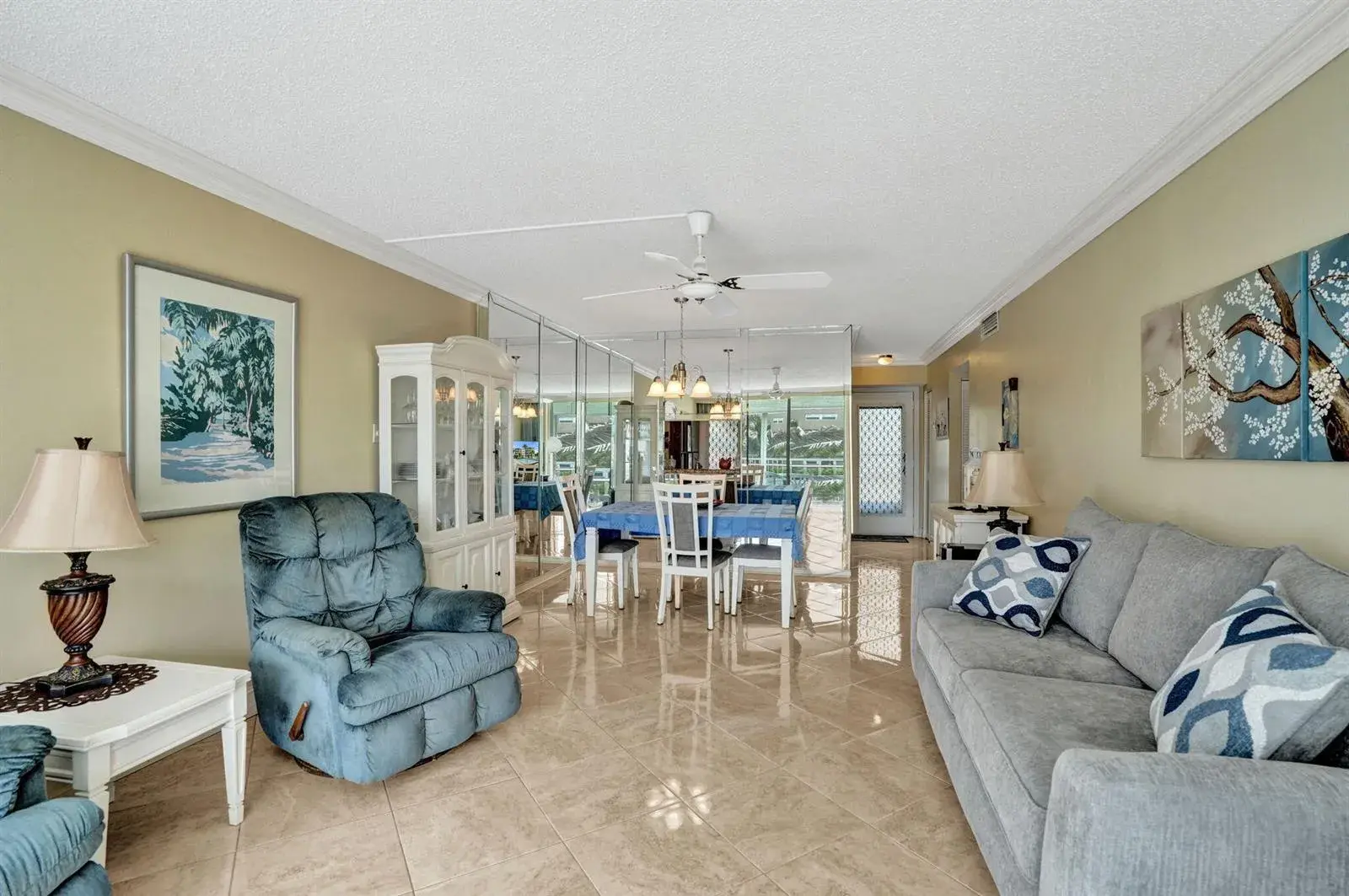 202 SE 10TH Street # 203, Dania Beach FL 33004