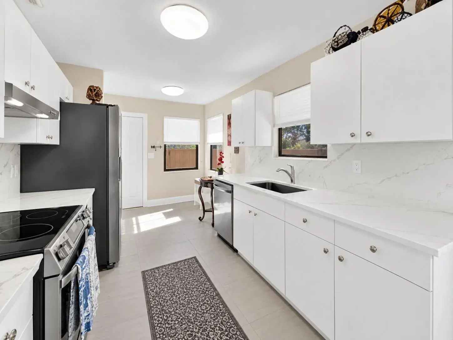 2268 SE LONGHORN Avenue, Port St. Lucie FL 34952