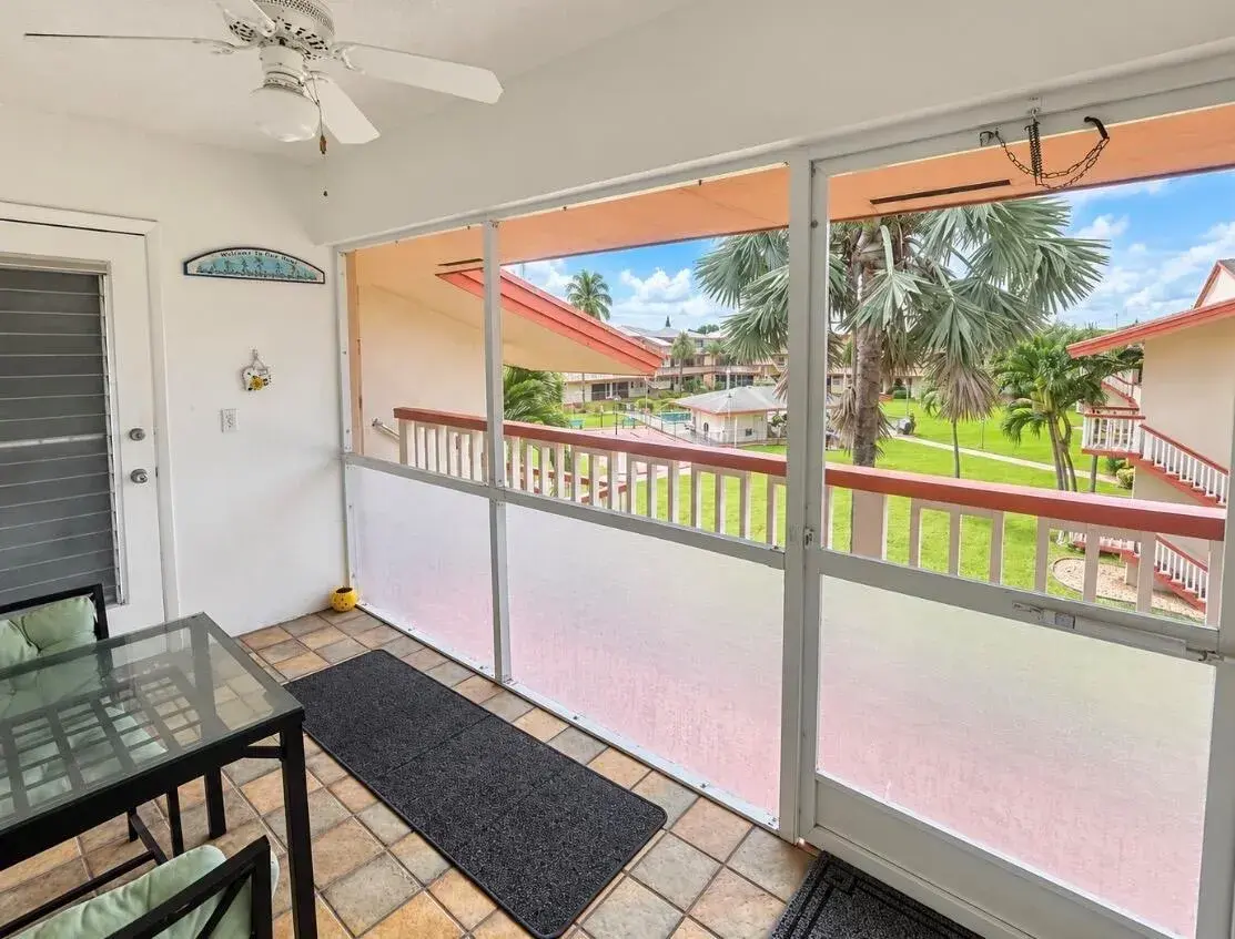 5300 WASHINGTON Street # M309, Hollywood FL 33021