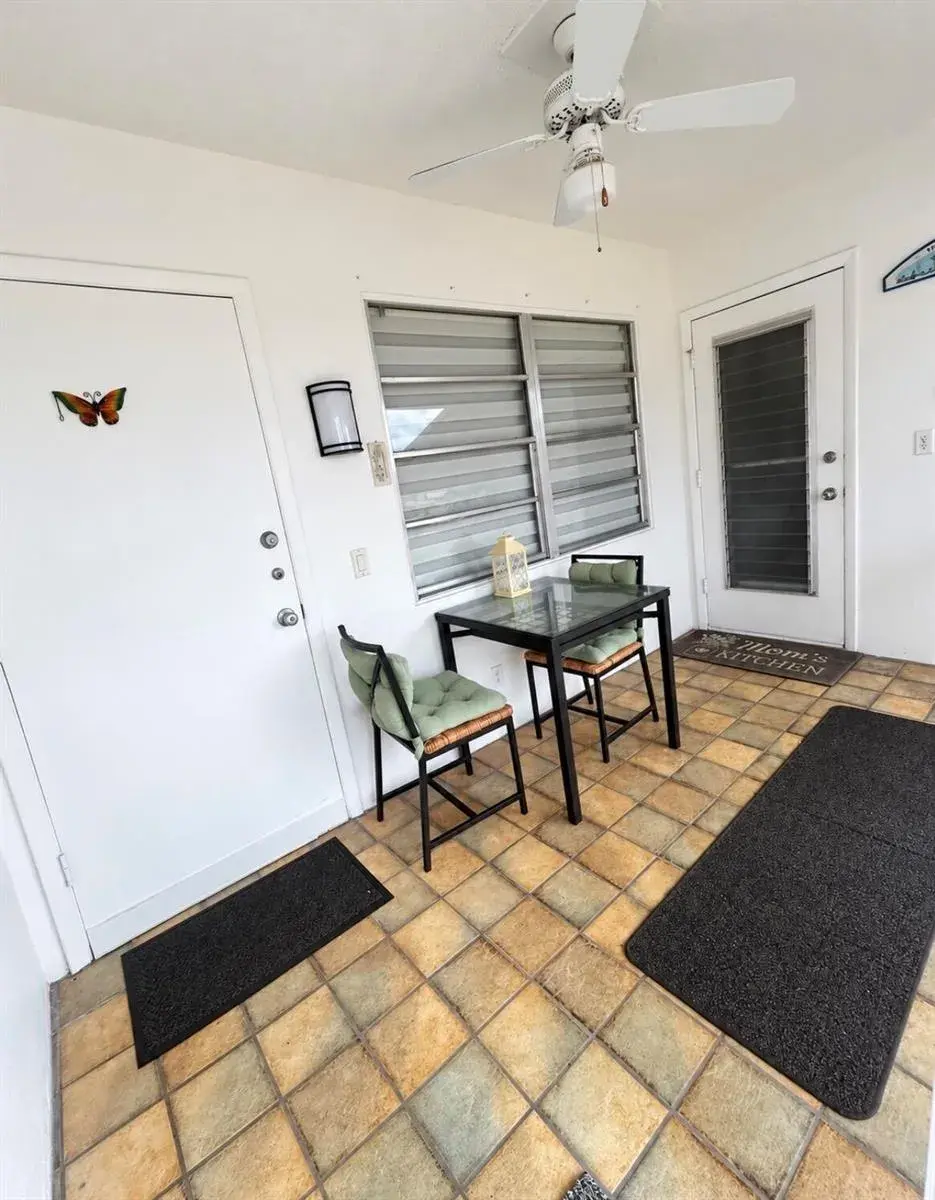 5300 WASHINGTON Street # M309, Hollywood FL 33021