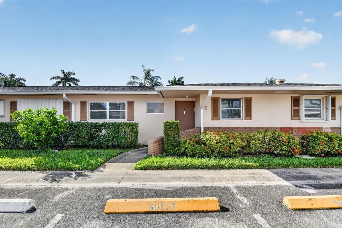 2593 DUDLEY Drive W # I, West Palm Beach FL 33415