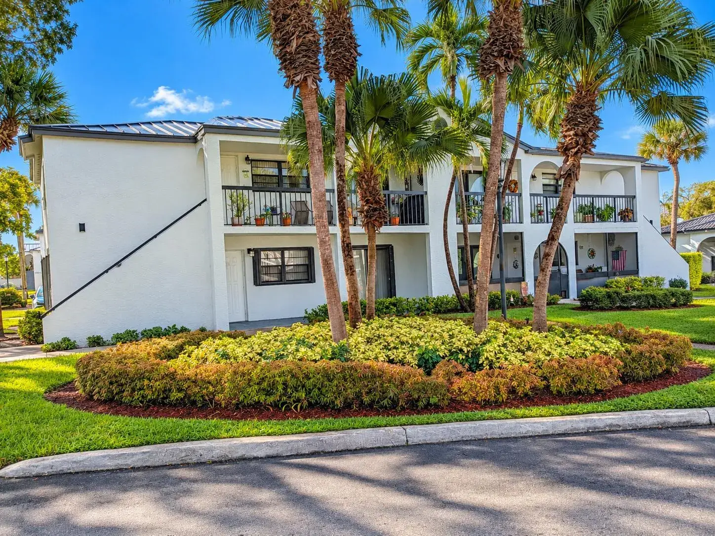 18286 MEDITERRANEAN Boulevard # 202, Hialeah FL 33015