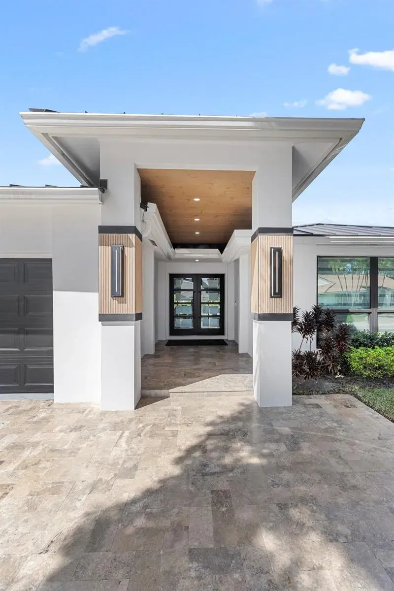 612 PINE LAKE Drive, Delray Beach FL 33445