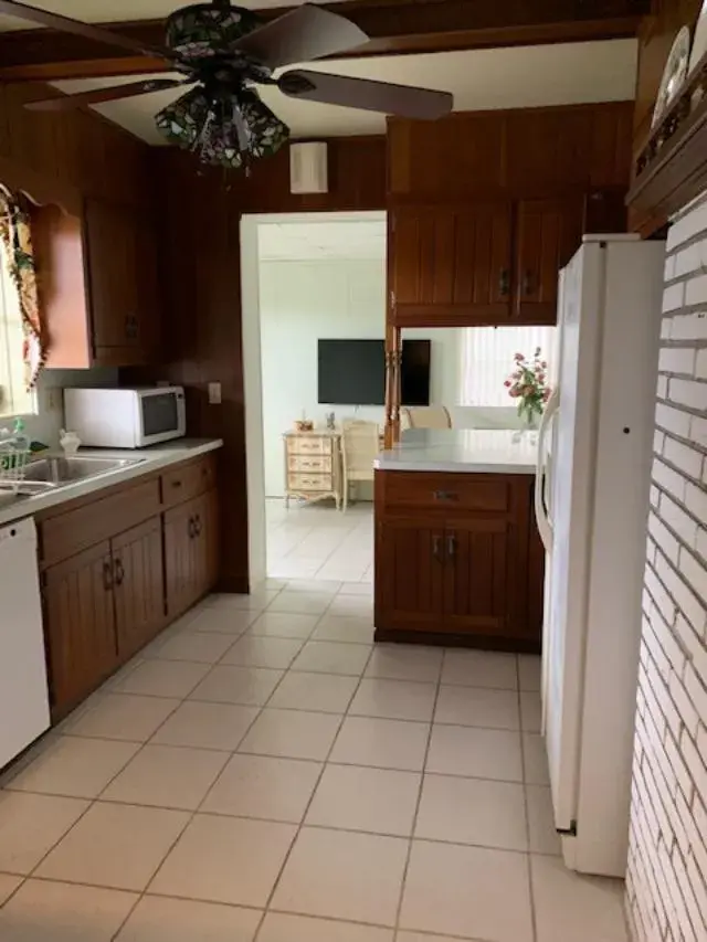 1625 SE 12th Court, Fort Lauderdale FL 33316